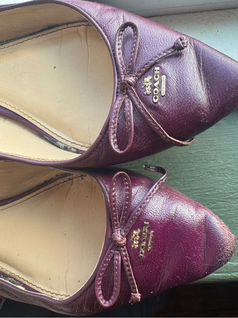 COACH Women's Plum Leather Bow Ballet Flats